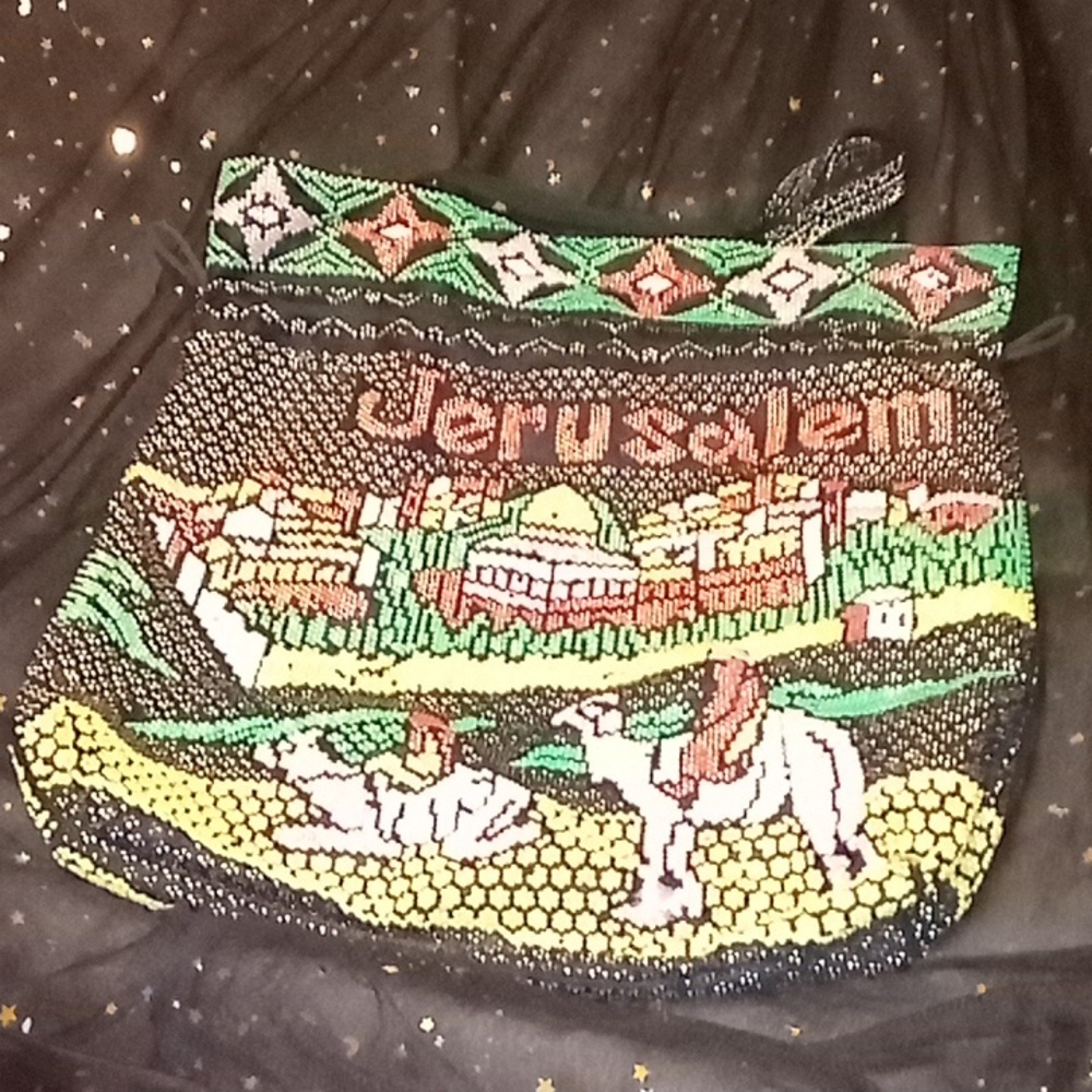 Purse - Picture 2 of 4